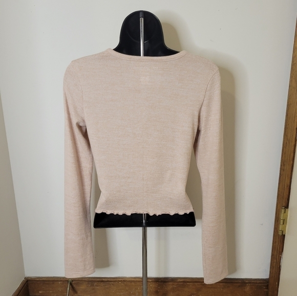 American Eagle Women's Button Up Long Sleeve Top -Size (XS)- Excellent Condition - Picture 4 of 7